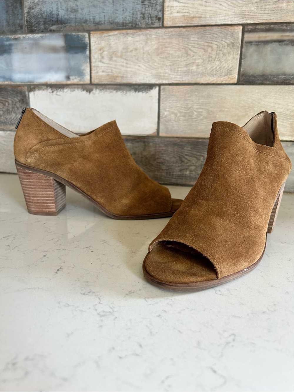 🍀Lucky Brand Kalli Tan Oiled Suede Open-Toe Block Heel Mule Ankle Booties - Picture 2 of 11